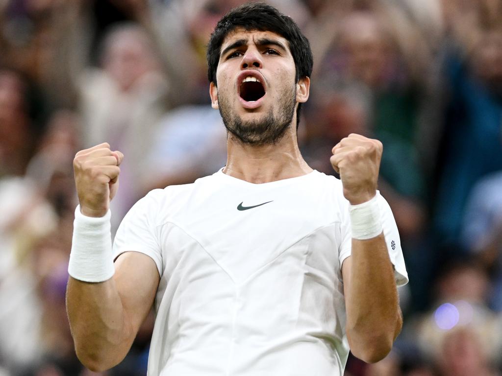 Wimbledon 2023: Carlos Alcaraz through to quarter-finals with impressive  win over Matteo Berrettini - Eurosport