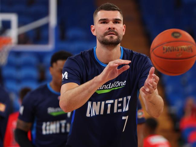 PERTH, AUSTRALIA - DECEMBER 12: Isaac Humphries of Melbourne United warms up before  the round 10 NBL match between Perth Wildcats and Melbourne United at RAC Arena, on December 12, 2022, in Perth, Australia. (Photo by Paul Kane/Getty Images)