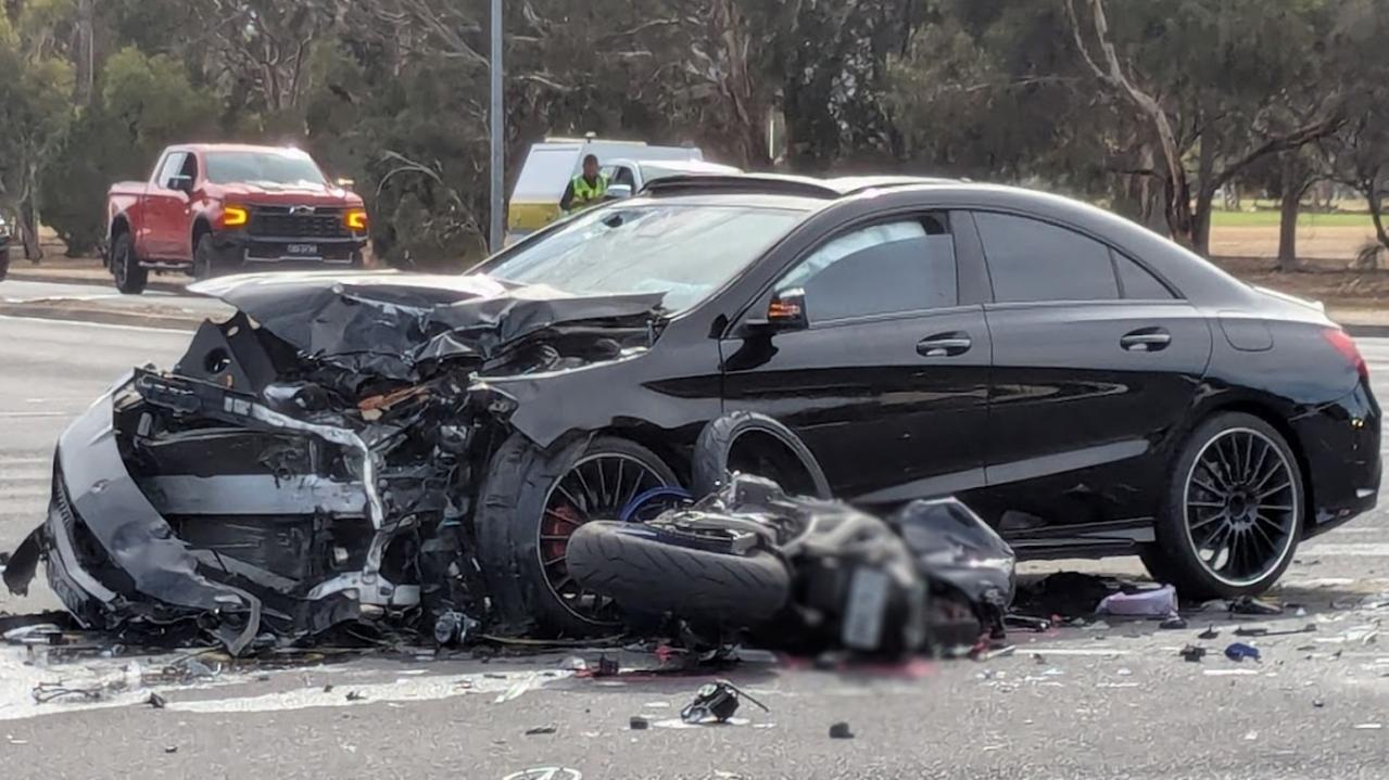Horror crash closes busy intersection