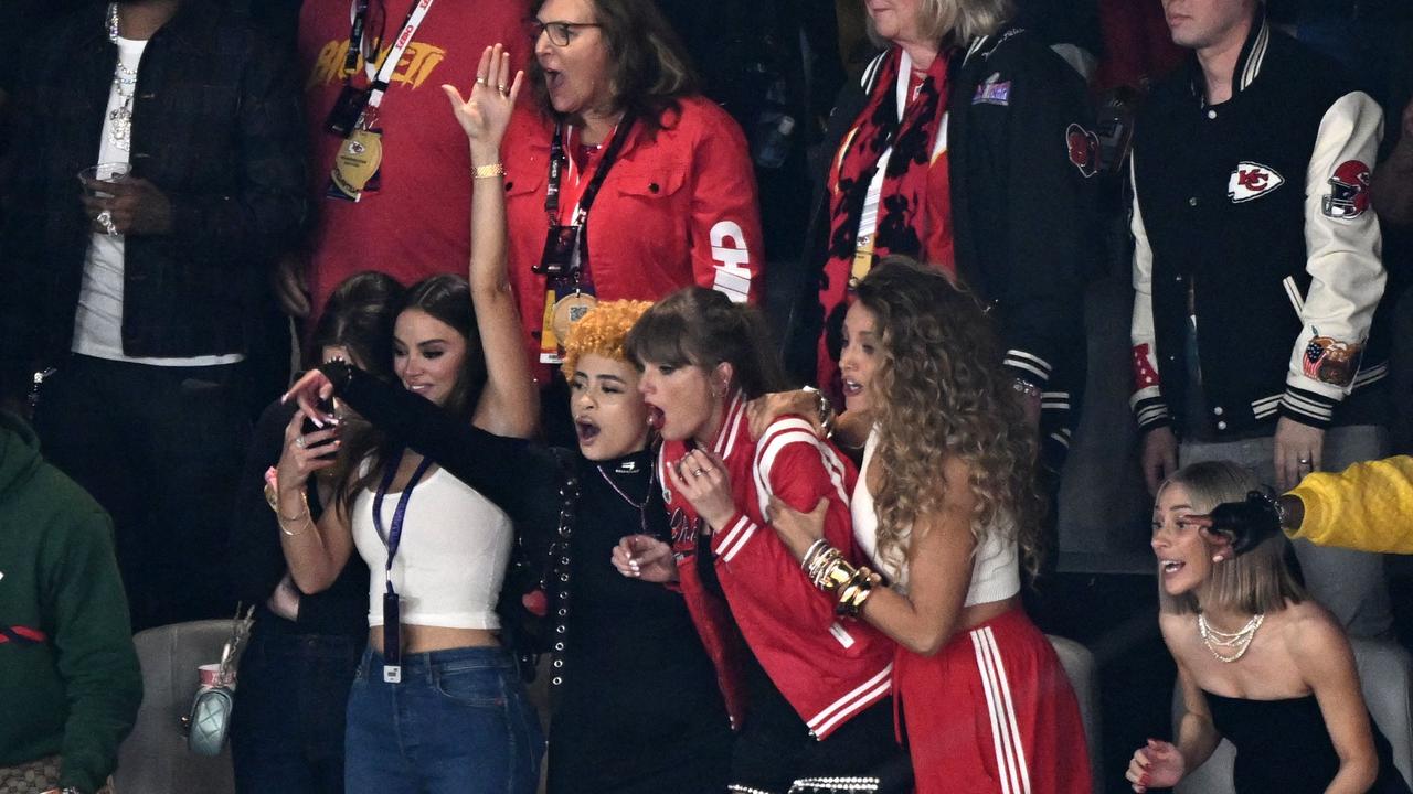 Taylor Swift cheers on as Chiefs take the win. Picture: AFP