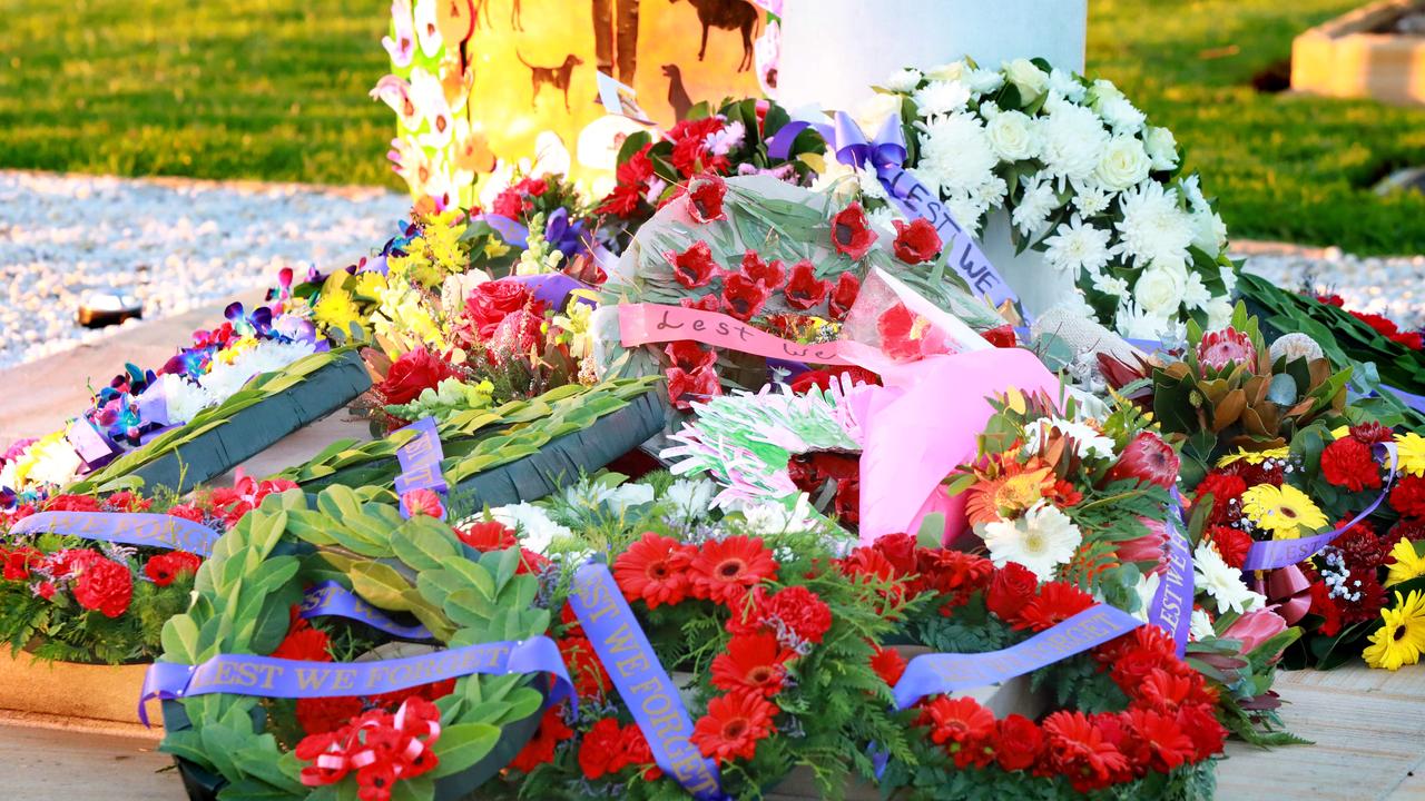 Anzac Day 2019: Sun rises over dawn service at Pinegrove Memorial Park ...