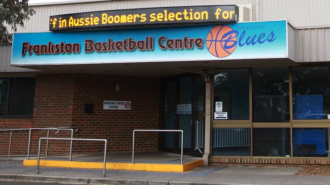 Government intervention to break an impasse that has derailed a $12 million revamp of the Frankston Basketball Stadium appears likely.