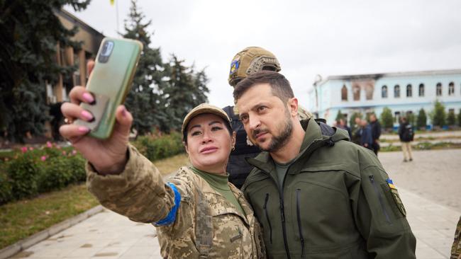 Zelensky celebrates his soldiers and shares their risks. Picture: AFP