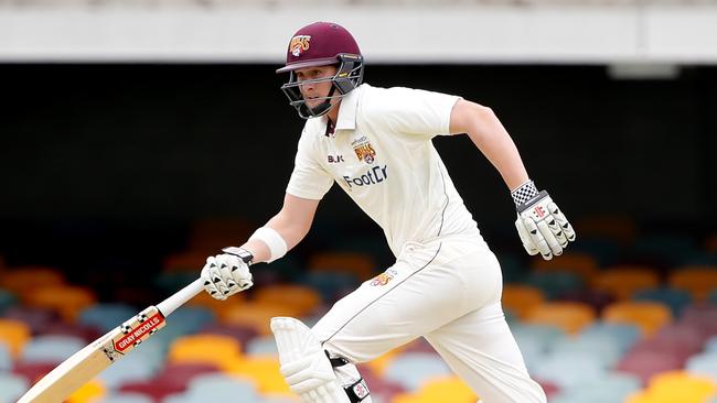 Sheffield Shield. QLD v SA at The Gabba. Matt Renshaw on his way to 50 runs. Pic Mark Calleja