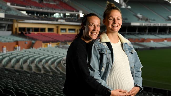 Aussie cricketer Megan Schutt is having a baby with wife Jess. Picture: Tricia Watkinson