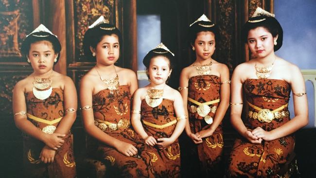 Family photo: L-R sisters Gracia, Theresia, Patricia, Tasia Seger and Wina Hasang.