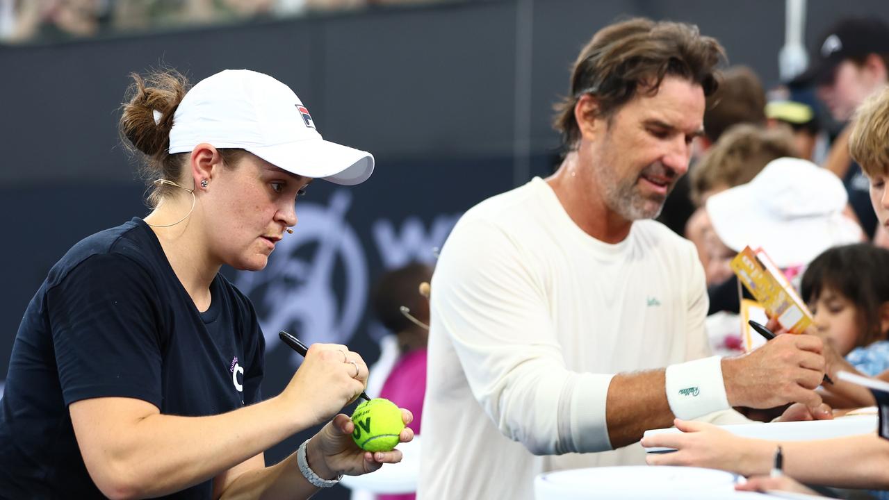 Once-in-a-lifetime: Queensland tennis icons light up Brisbane