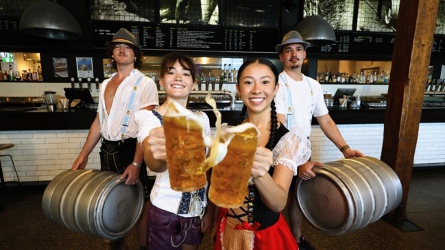 Oktoberfest at Hemmingway's