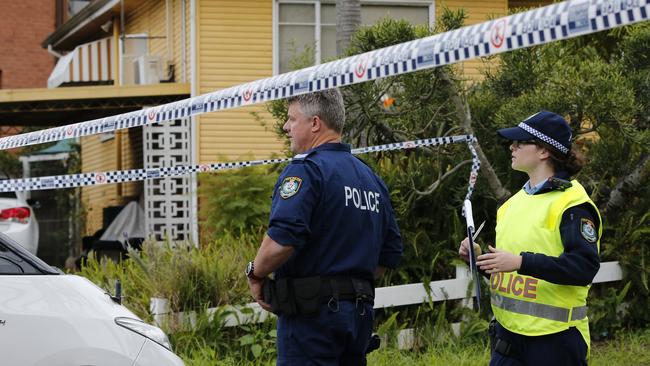 Police continues inquiries at Paul Place, Carlingford. Picture: David Swift