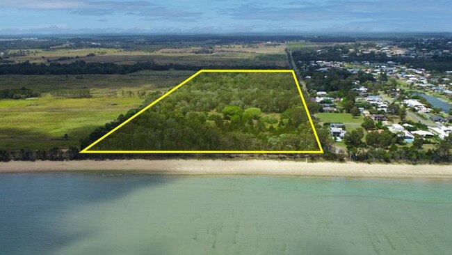 150-174 Sempfs Road, Dundowran Beach, QLD 4655