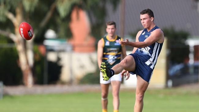 Angus Coxon playing for the Sharks in 2017. Picture: Stephen Laffer