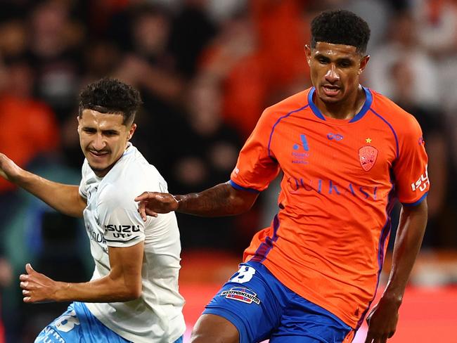 BRISBANE, AUSTRALIA - NOVEMBER 01: Walid Shour of the Roar in action during the round three A-League Men match between Brisbane Roar and Sydney FC at Suncorp Stadium, on November 01, 2024, in Brisbane, Australia. (Photo by Chris Hyde/Getty Images)