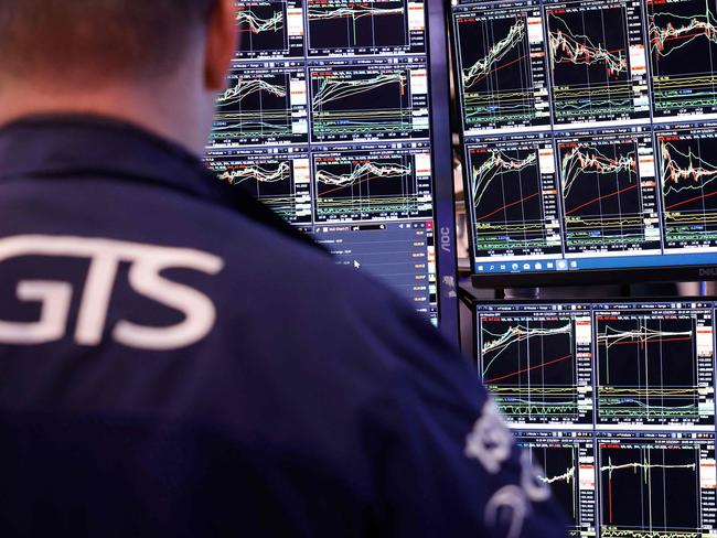 NEW YORK, NEW YORK - FEBRUARY 23: Traders work on the floor of the New York Stock Exchange during morning trading on February 23, 2024 in New York City. The market opened continuing its rise after yesterdays closing with the S&P 500, the Nasdaq Composite posting their best day since early 2023 and the Dow Jones surpassing 39,000 for the first time ever amid Nvidia reporting a stronger-than-expected quarterly results.   Michael M. Santiago/Getty Images/AFP (Photo by Michael M. Santiago / GETTY IMAGES NORTH AMERICA / Getty Images via AFP)