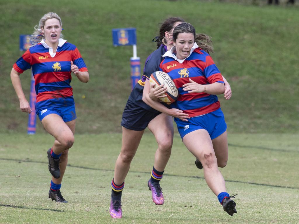 Reagan McMillan for Downlands. Selena Worsley Shield game2. Girl's rugby 7s Downlands vs Glennie. Saturday, August 6, 2022. Picture: Nev Madsen.