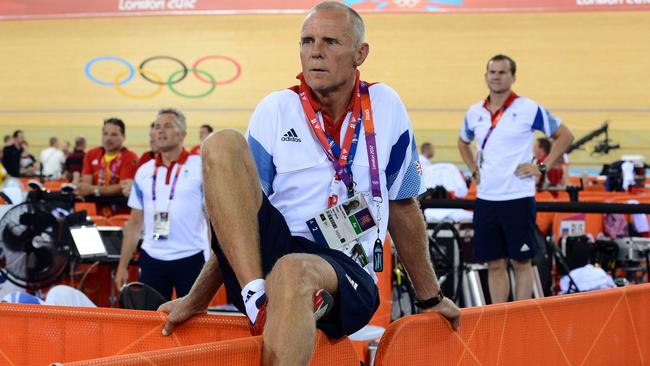 Shane Sutton has stepped down from his role as head of the British track cycling team.