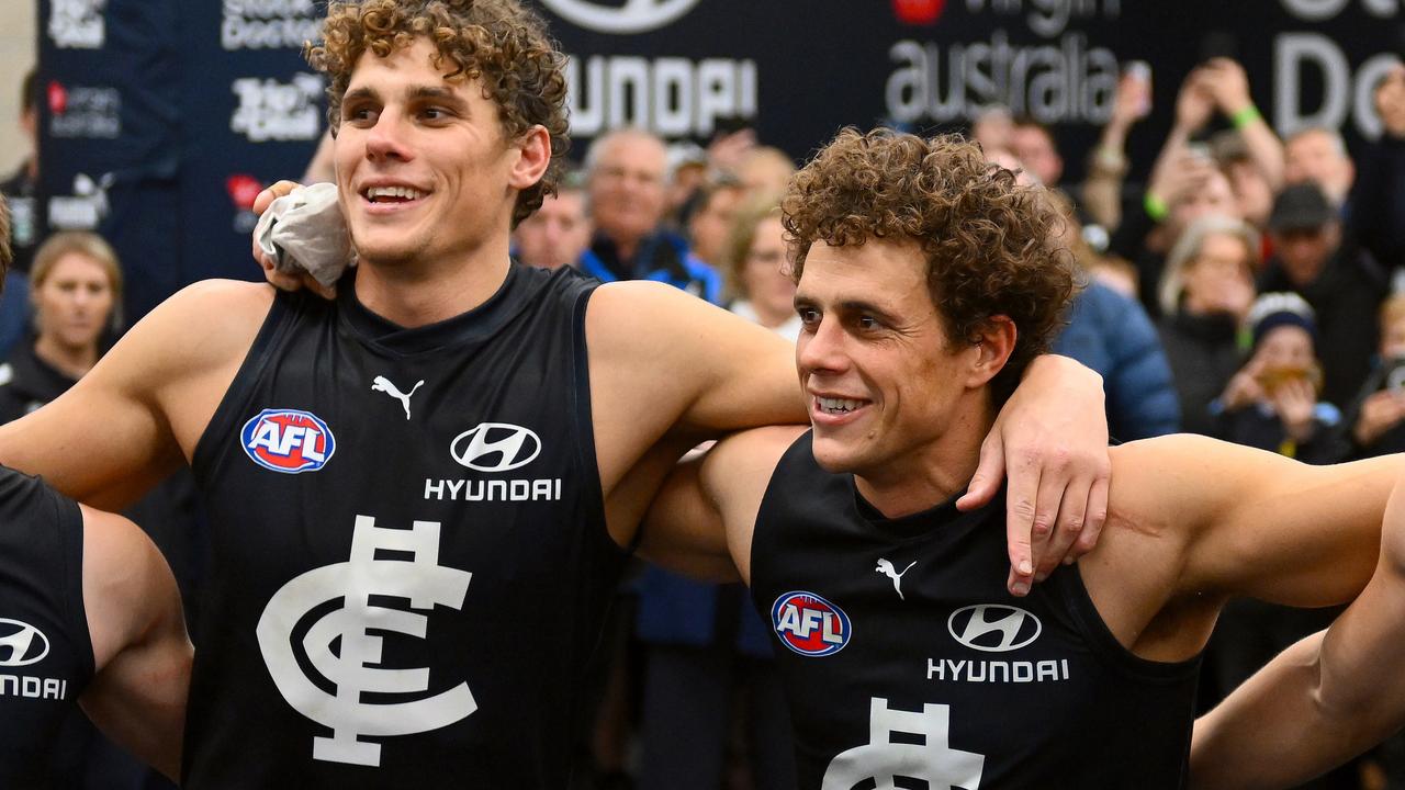 Carlton veteran Ed Curnow (right) sings the song with brother Charlie. Picture: Morgan Hancock/AFL Photos via Getty Images