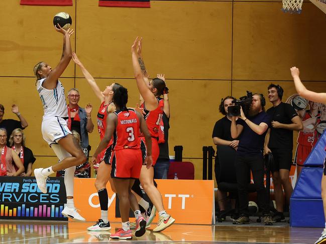 Southside’s Mercedes Russell puts up the final shot to win game two of the WNBL Grand Final series. Picture: Getty Images