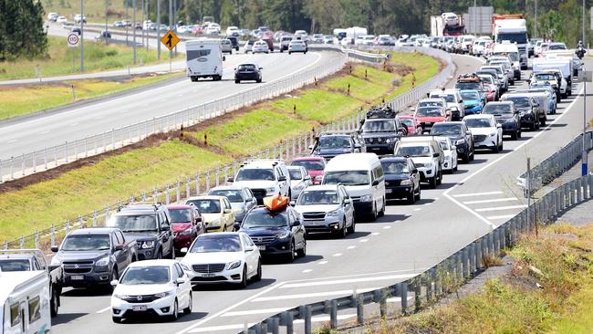 Holiday-makers planning trips to the Sunshine Coast have been urged to plan ahead and allow extra time for traffic with continued Bruce Hwy upgrade works throughout the Easter School holidays tipped to affect traffic. Generic image. Photo AAP/ Ric Frearson