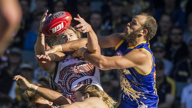 Harrison Himmelberg marks against the Eagles. Picture: AAP