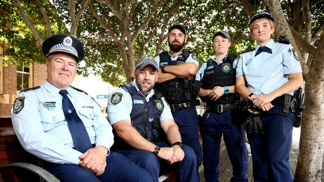 Blacktown cops urge community to shine a light on domestic violence ...