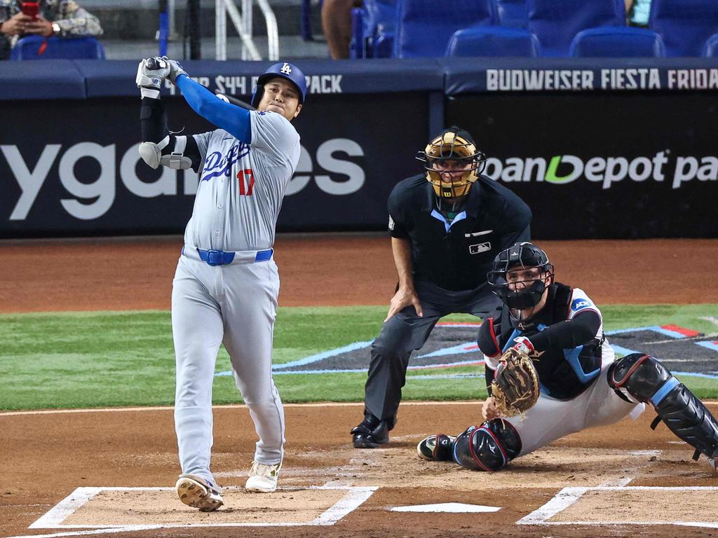 Los Angeles Dodgers v Miami Marlins