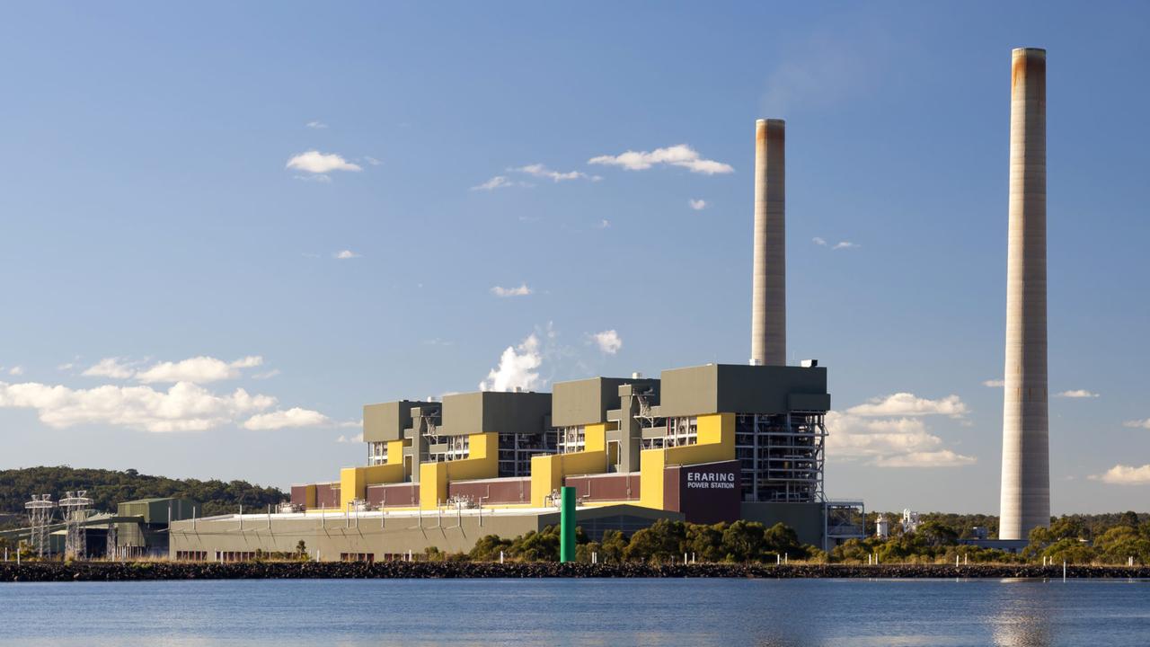 Большой завод. Самая грязная электростанция в Австралии. Eraring Power Station. В Австралии какие электростанции.