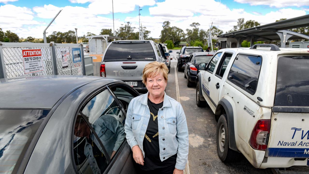 Annette Plummer from Cowirra uses the ferry at Mannum every day to get to work. Picture: Brenton Edwards