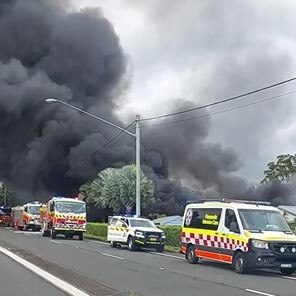 A major factory fire has broken out on Mona Vale Rd, Ingleside on Feb 24. Picture: Facebook