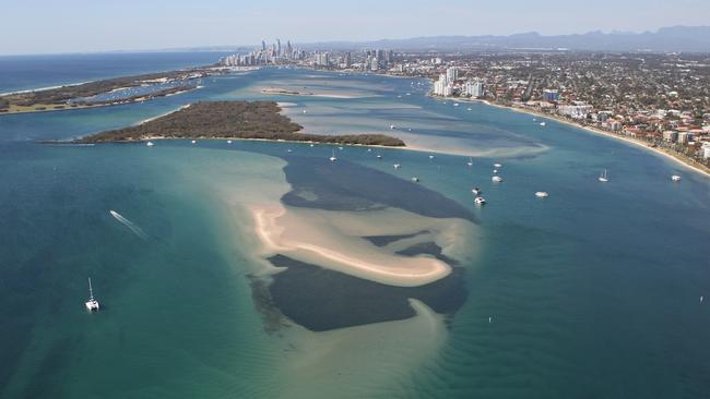 Aerials Gold Coast : Wave Break Island , broadwater . Picture Mike Batterham