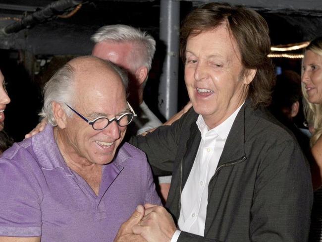 Paul McCartney posted a sweet picture of his good friend Jimmy Buffett. Picture: Twitter