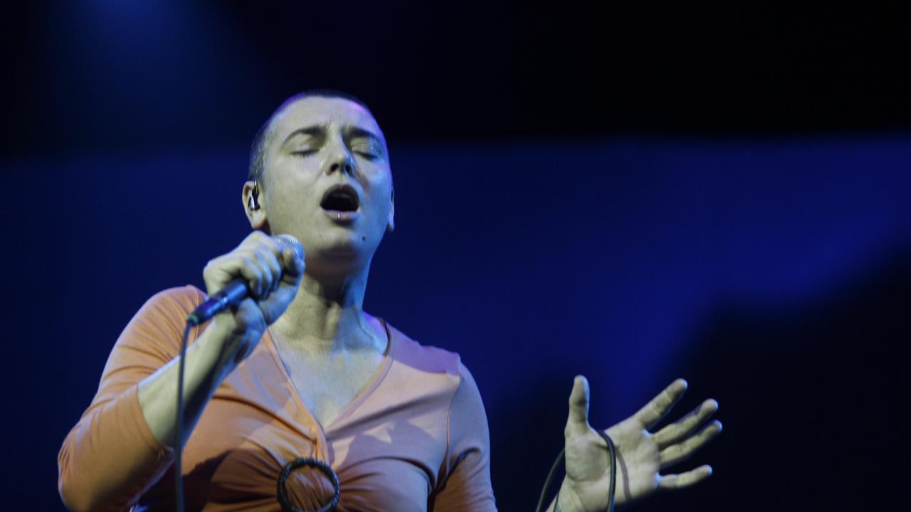 Sinead O' Connor died of natural causes.