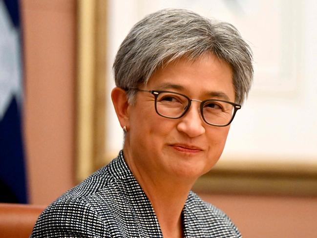 Australia's Foreign Minister Penny Wong attends a meeting with Singapore's Prime Minister Lee Hsien Loong at Parliament House in Canberra on October 18, 2022. (Photo by LUKAS COCH / POOL / AFP)