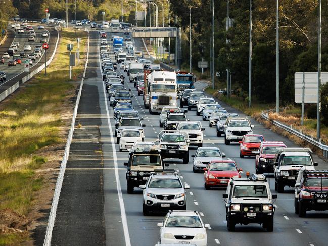 Peak hour traffic build up on the Bruce Highway at Griffin on Thursday afternoon. Picture Lachie Millard