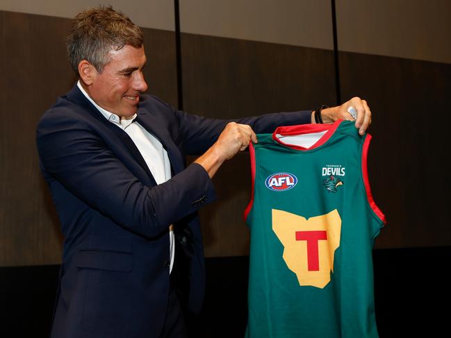 Matthew Richardson says those who vote against a Tasmanian stadium won’t be remembered favourably.