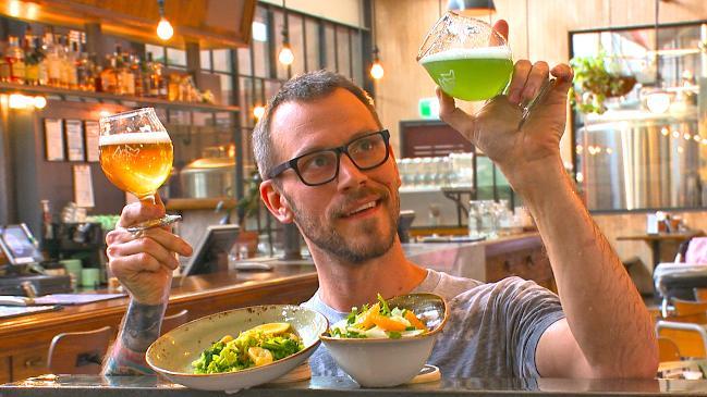 Vegetarian pub meal matched with a beer