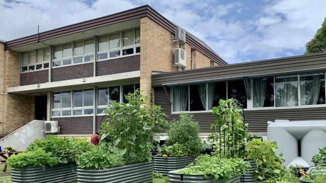 Garden at Endeavour Sports high school in Caringbah