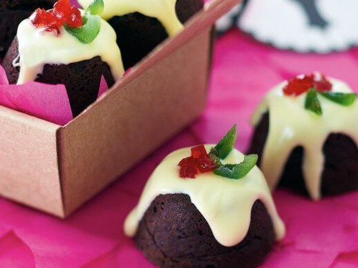 Mini Christmas desserts: