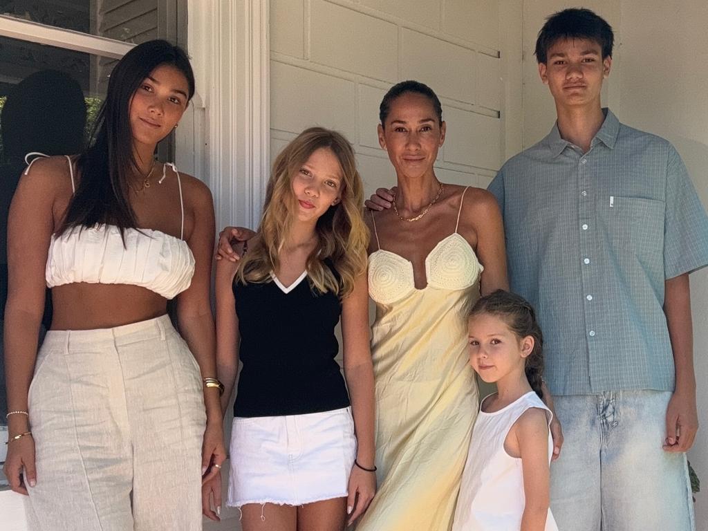 Lindy Klim with her four children. Picture: Instagram