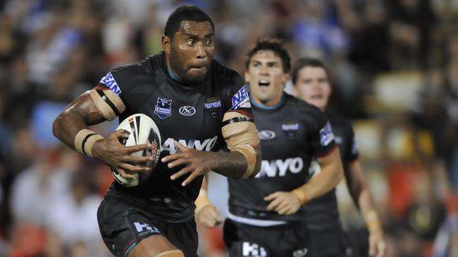 Petero Civoniceva, pictured in action for the Penrith Panthers, will line up with the Australian Team of NRL Legends in Blackwater on Saturday night.