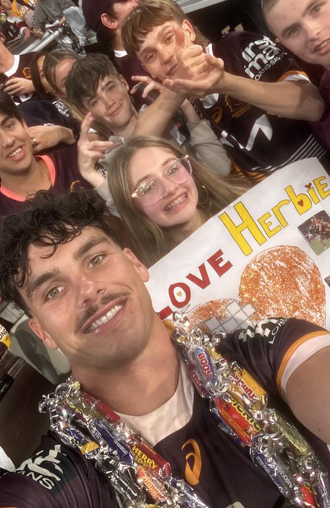 Ahead of the 2023 NRL grand final is one of Toowoomba's biggest Broncos fans Gemma Smith with Brisbane Broncos player Herbie Farnworth.