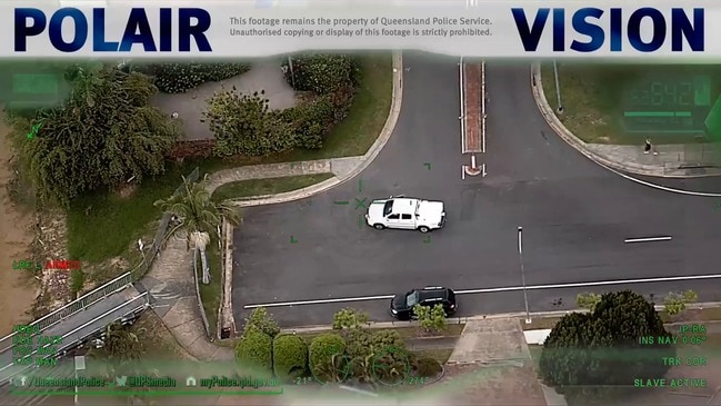 Polair vision shows bystander tackle alleged offender at Mermaid Waters