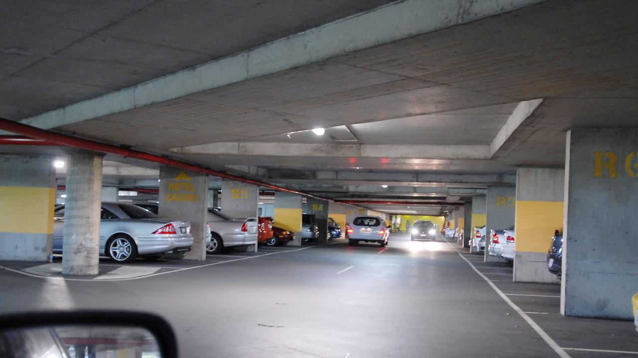 ‘Pure greed’ Fury over loss of free carparks Gold Coast Bulletin