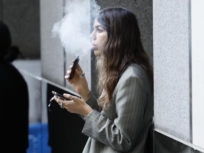 Shock survey results pinpoint why new vape laws will fail