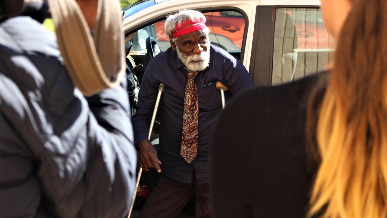 Warlpiri elder Ned Jampijinpa Hargraves arrives at the Alice Springs Local Court in 2022 for the start of an inquest into the death of Kumanjayi Walker. Picture: Jason Walls