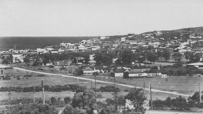 Dee Why in the 1930s. Northern Beaches Library