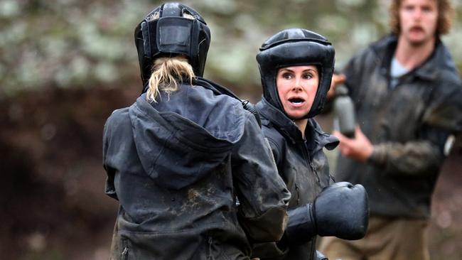 Candice Warner takes a swing at Roxy Jacenko in an SAS Australia challenge. Picture: Nigel Wright