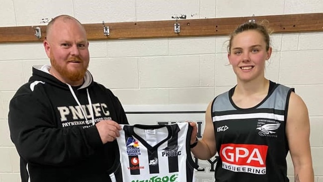 Crows AFLW player Chloe Scheer with Falcons coach Ben Hunt. Picture: Supplied, PNUW Facebook