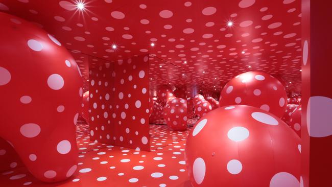 Installation view of Yayoi Kusama's Dots obsession 1996/2015 at Kusama's solo exhibition YAYOI KUSAMA: IN INFINITY, Louisiana Museum of Modern Art, Humlebaek, Denmark.