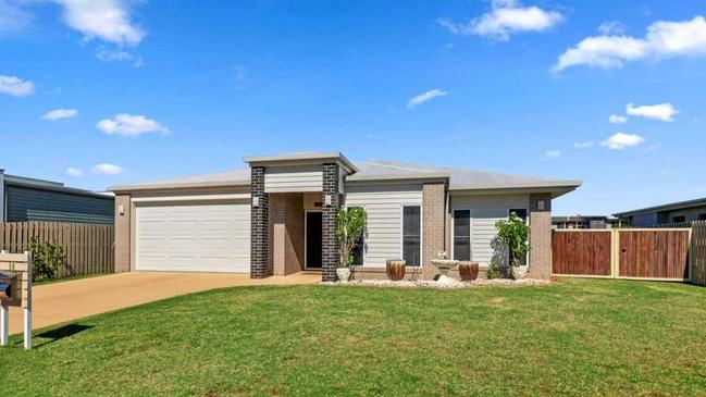 58 Royal Dr, Kawungan sold for $489,000 to become one of the top properties on the Coast market last week. Picture: Jessica Lamb