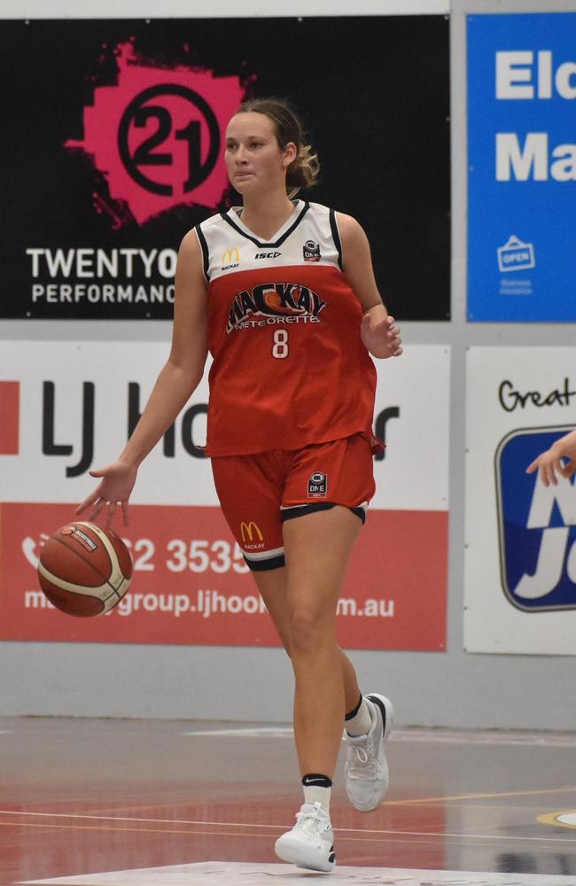 Chelsea Brook for Mackay Meteorettes against Ipswich Force in the NBL1 North, July 24 2021. Picture: Matthew Forrest